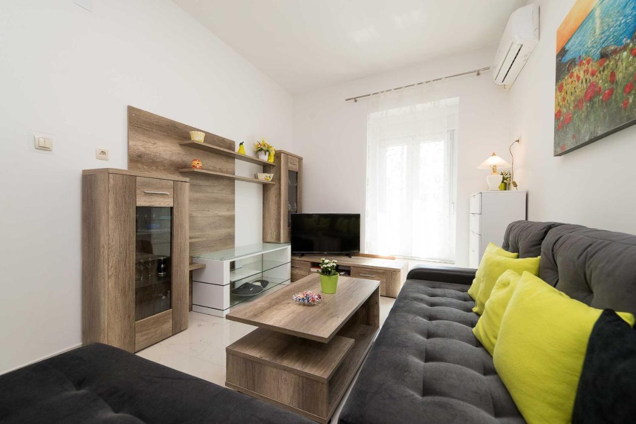 Anvedor Apartman Crikvenica Kültér fotó