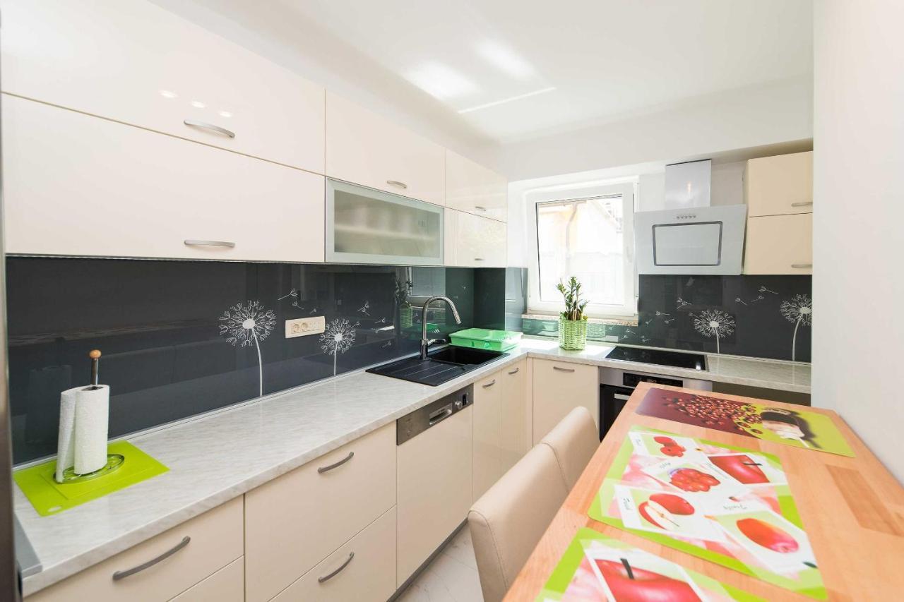 Anvedor Apartman Crikvenica Kültér fotó